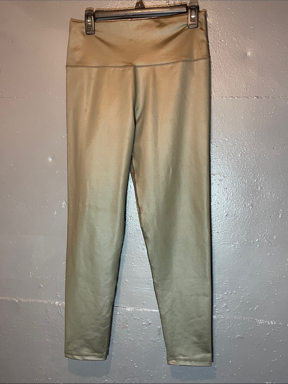 aerie High-Waist Active Leggings in Olive